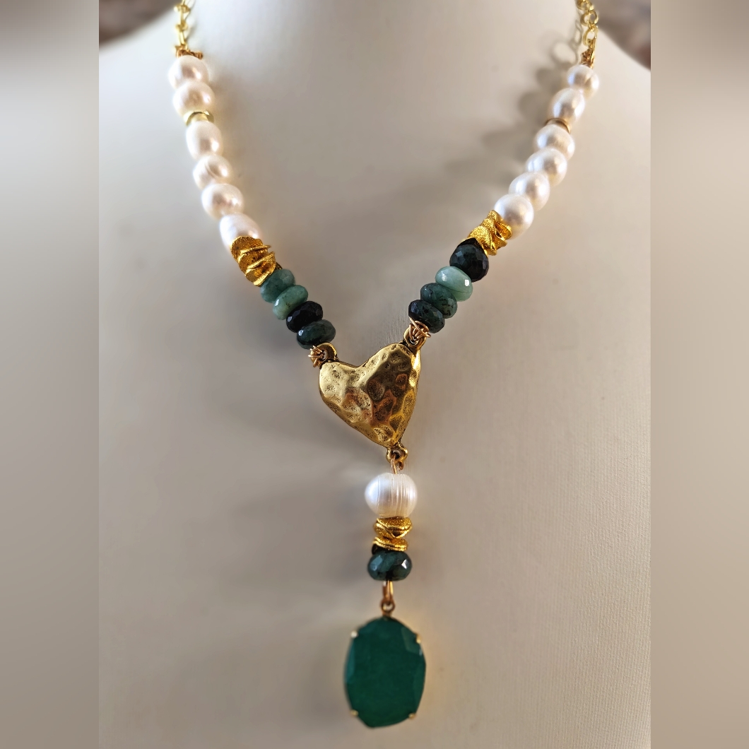 13 Carats Natural Emerald & Genuine Emerald Beads Pearl Necklace Complete Set